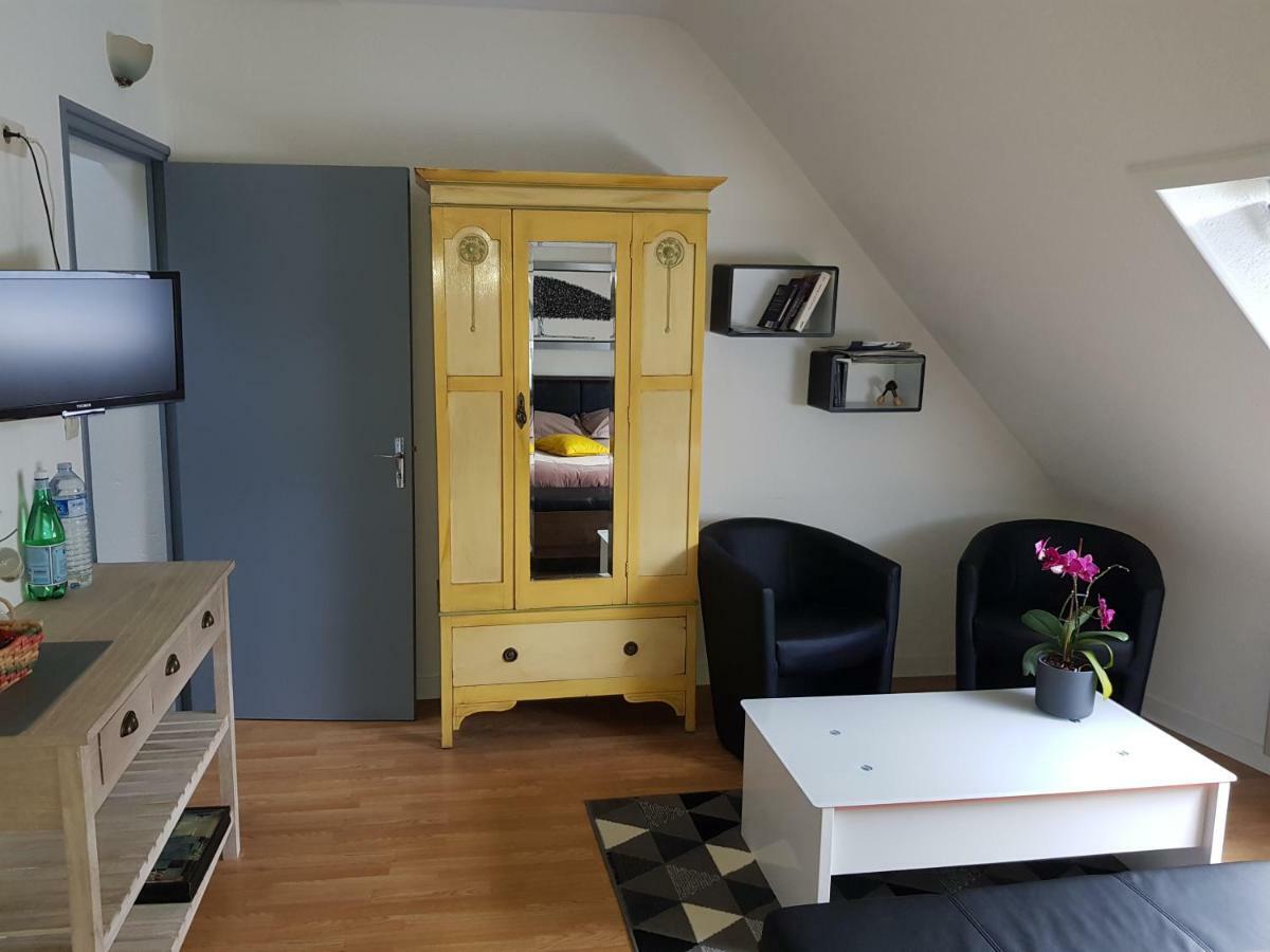 Les Locations Du Puits Bed & Breakfast Rochefort-en-Terre Bagian luar foto